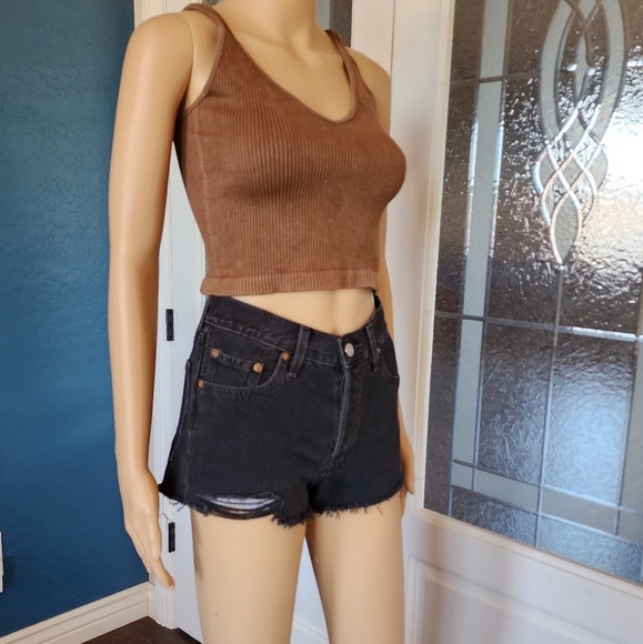 BELLA SEAMLESS BY FREE PEOPLE TOP SZ M - Picture 4 of 16